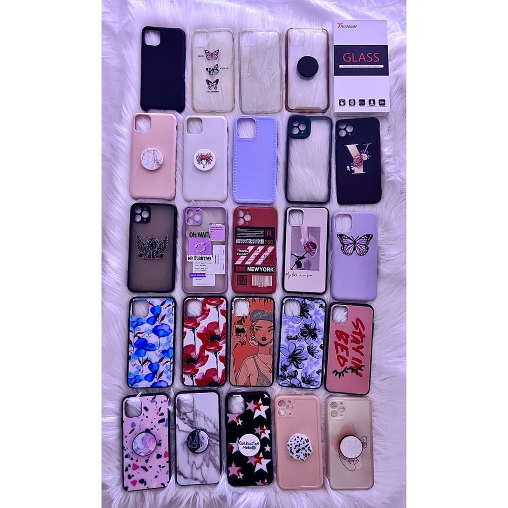 24 Cute iPhone 11 Pro Max Cases (8 PopSockets and 1 Screen Protector Included)!